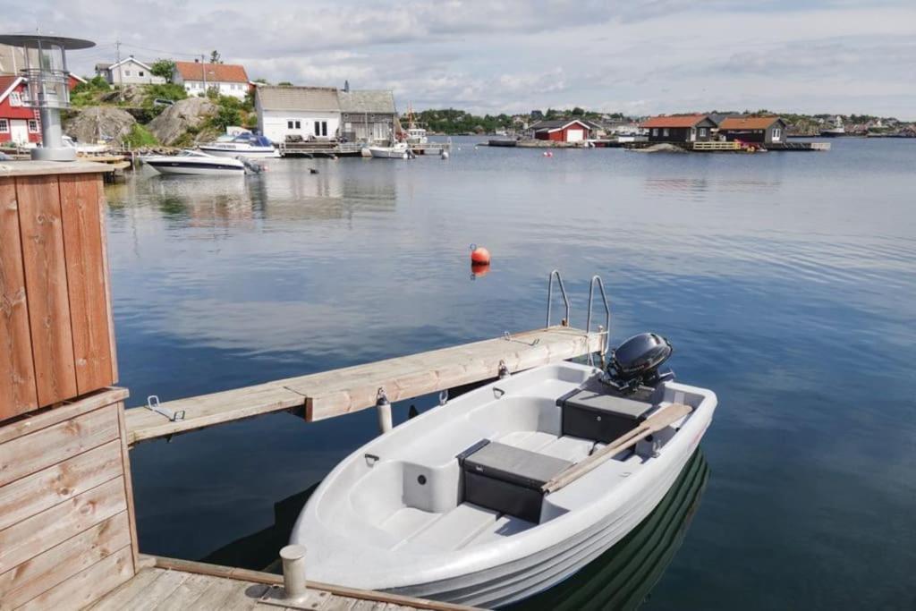 Ferie Pa Bryggekanten I Kristiansand, Flekkeroy Kültér fotó